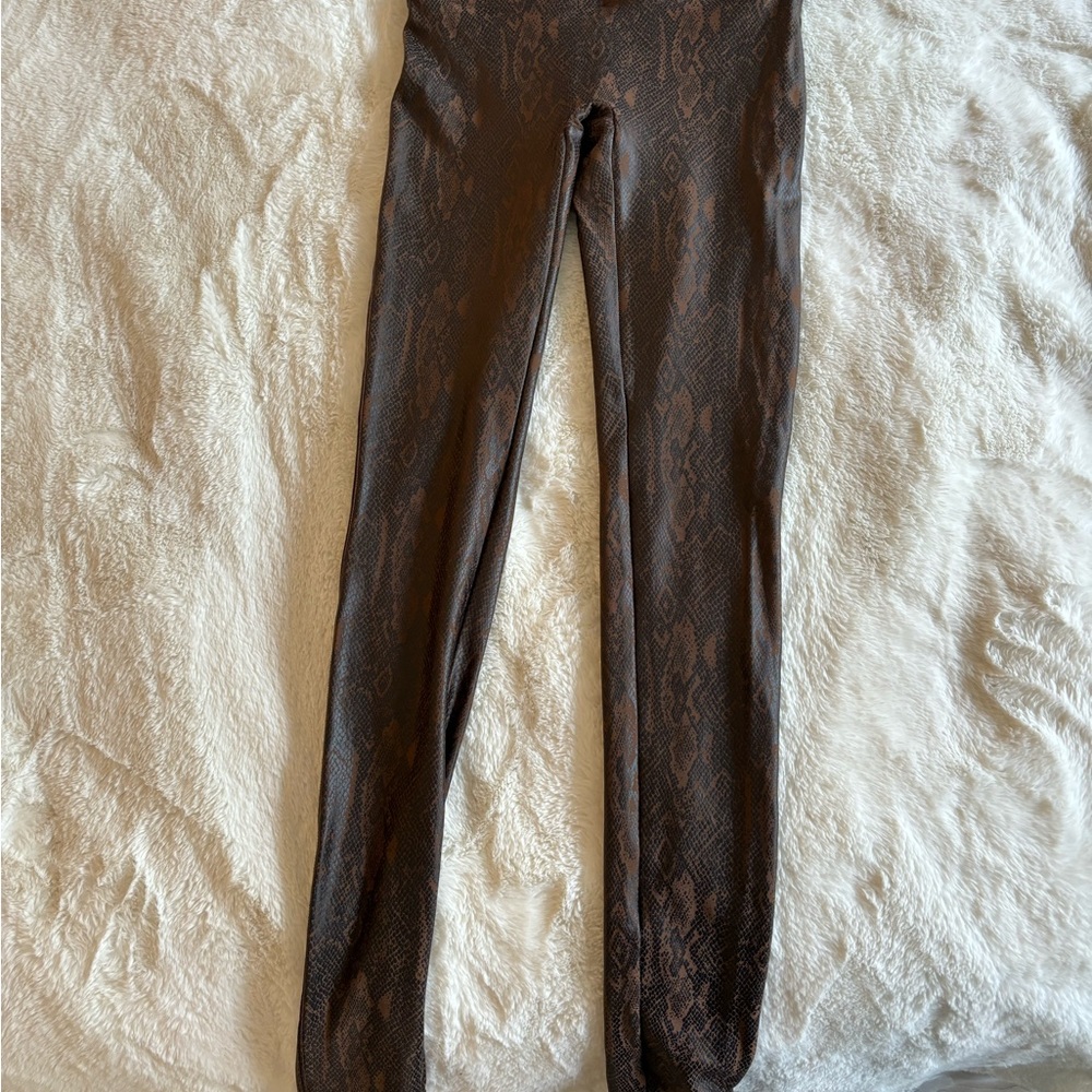 Spanx Dark Brown/Black Python Pattern Leggings - image 1